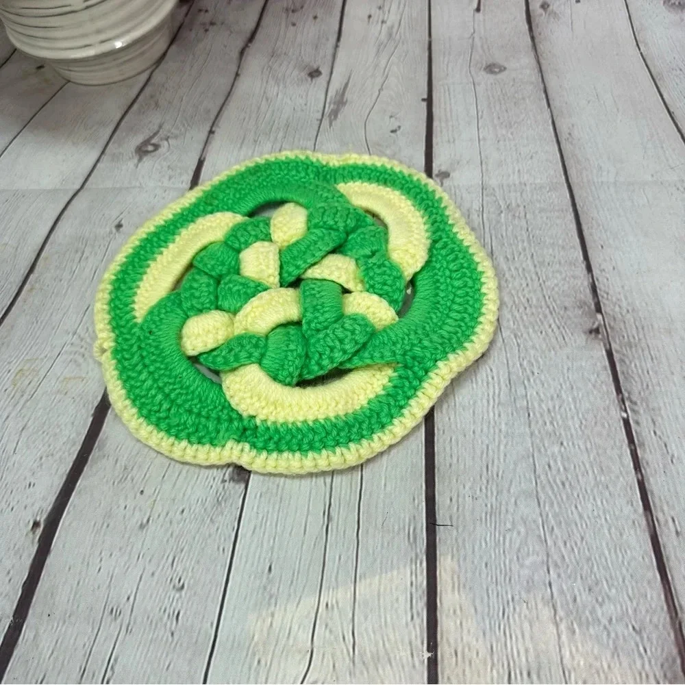 vintage handmade crochet hot plate trivet green yellow
